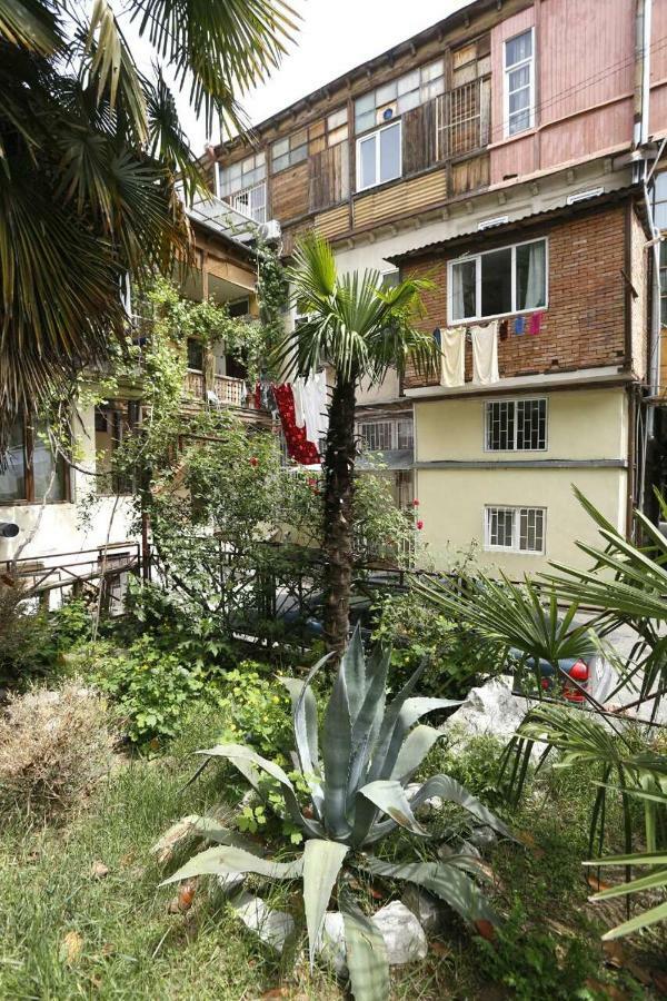 Old - Gold Gala Apartment Tbilisi Ngoại thất bức ảnh