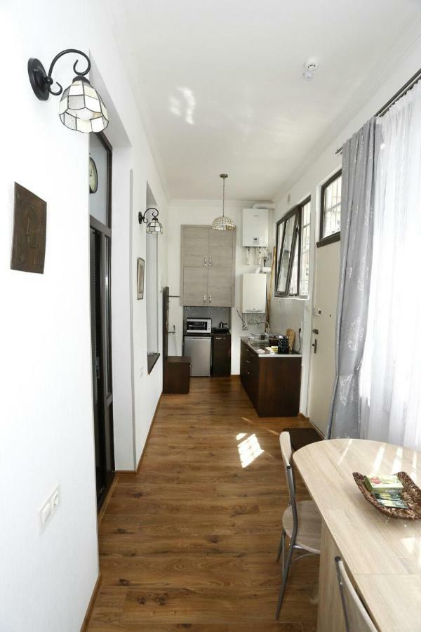 Old - Gold Gala Apartment Tbilisi Ngoại thất bức ảnh